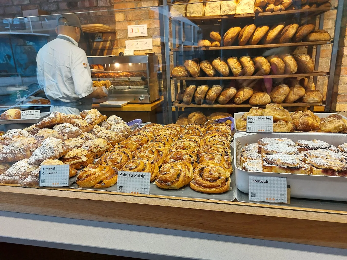 The morning queue at Bread 41